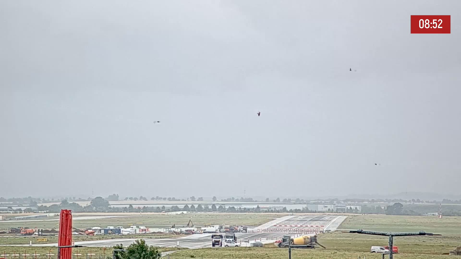Prague Vaclav Havel Airport Radio & Live Cam - Ruzyne, Prague, Czechia