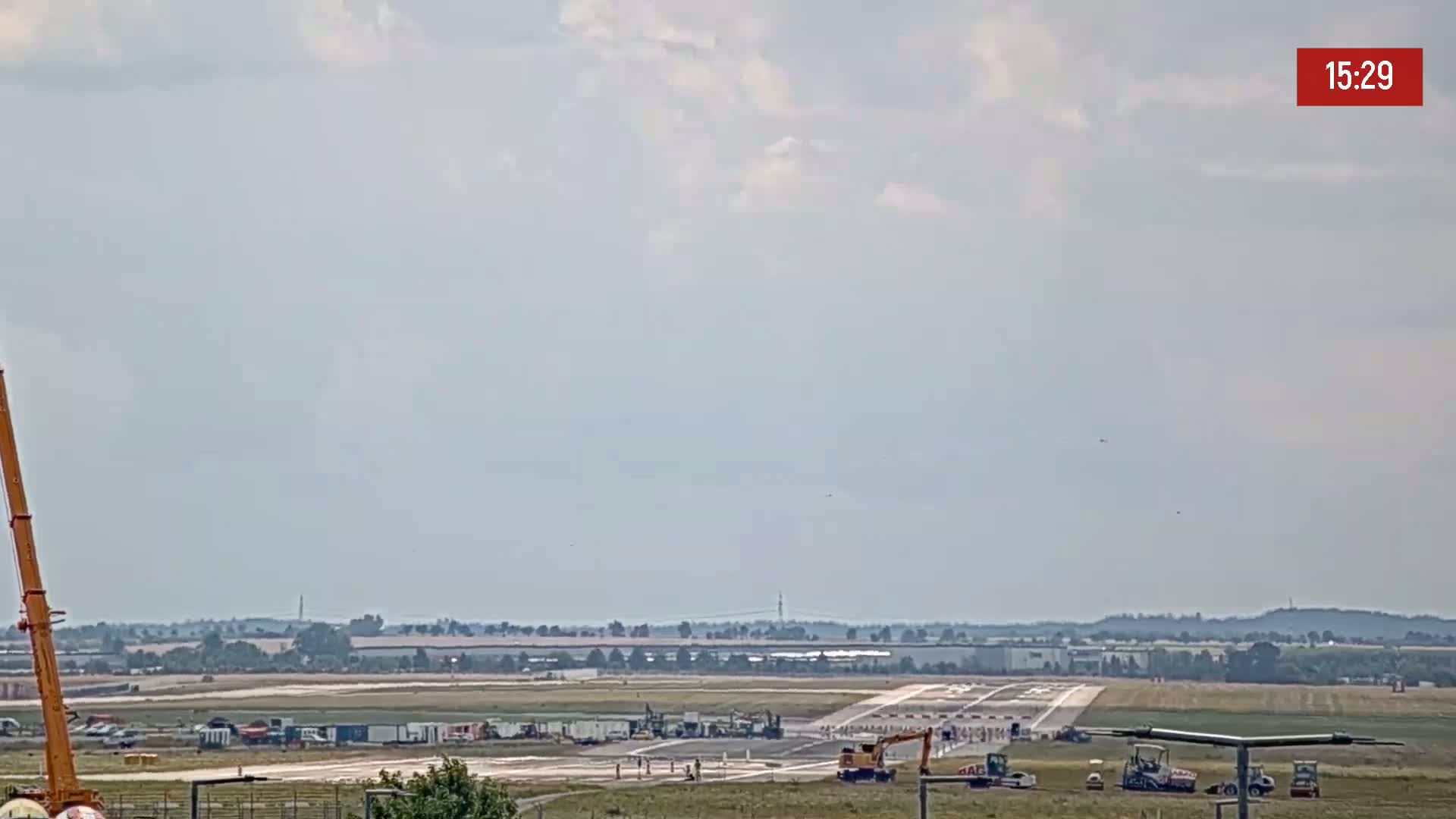 Prague Vaclav Havel Airport Radio & Live Cam - Ruzyne, Prague, Czechia