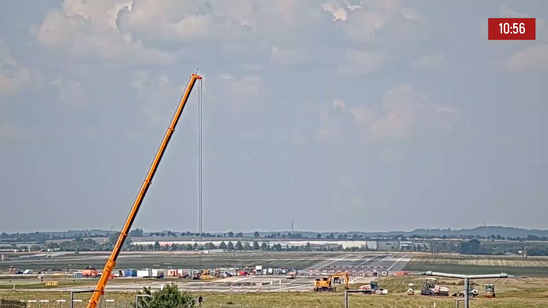 Prague Vaclav Havel Airport Radio & Live Cam - Ruzyne, Prague, Czechia