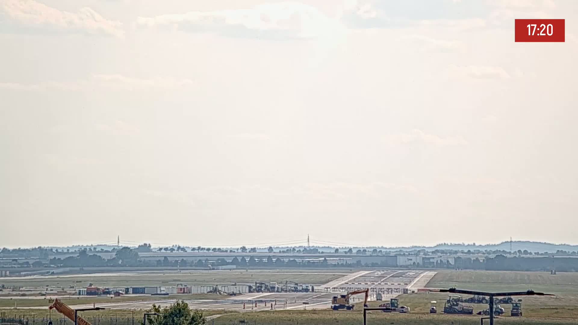 Prague Vaclav Havel Airport Radio & Live Cam - Ruzyne, Prague, Czechia