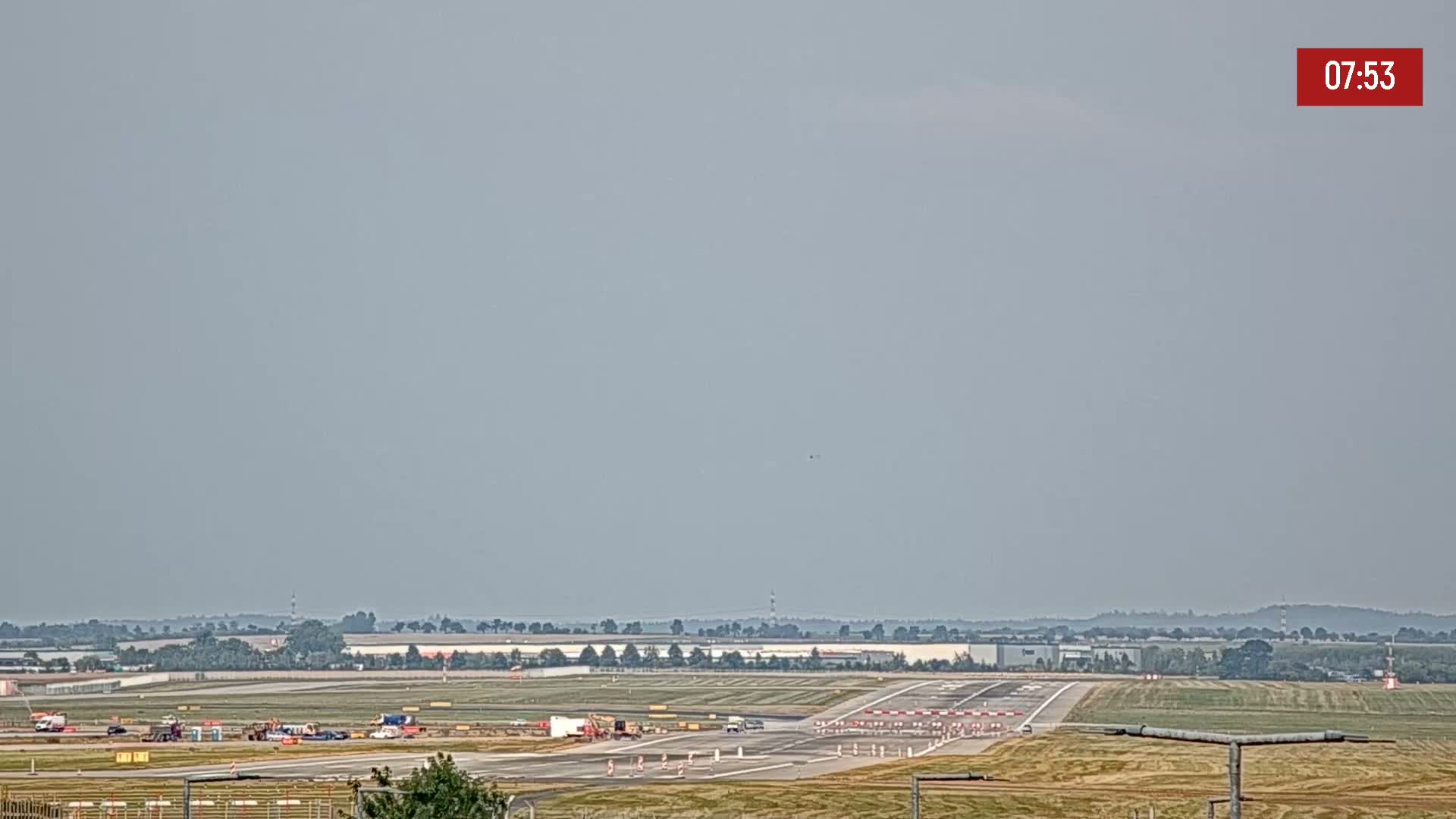 Prague Vaclav Havel Airport Radio & Live Cam - Ruzyne, Prague, Czechia