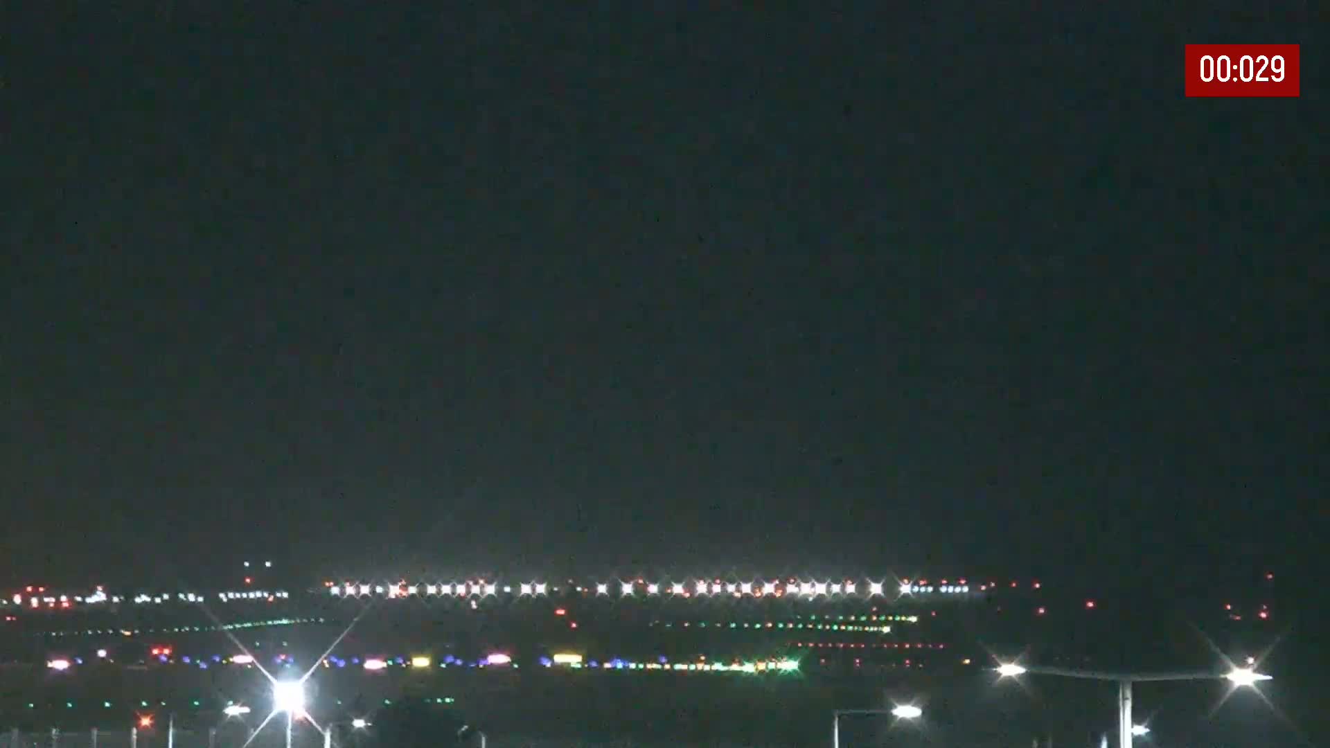 Prague Vaclav Havel Airport Radio & Live Cam - Ruzyne, Prague, Czechia
