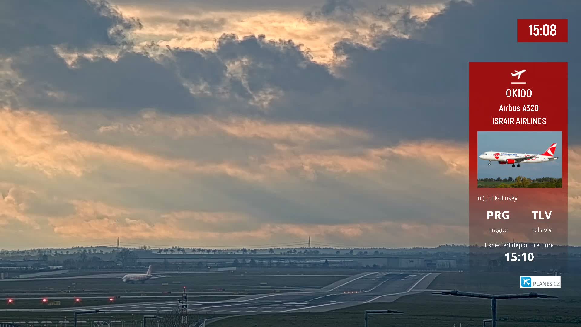 Prague Vaclav Havel Airport Radio & Live Cam - Ruzyne, Prague, Czechia