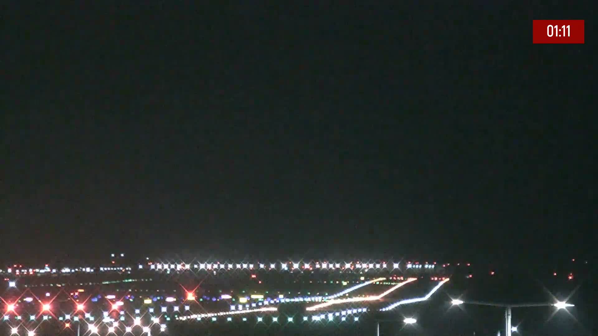 Prague Vaclav Havel Airport Radio & Live Cam - Ruzyne, Prague, Czechia