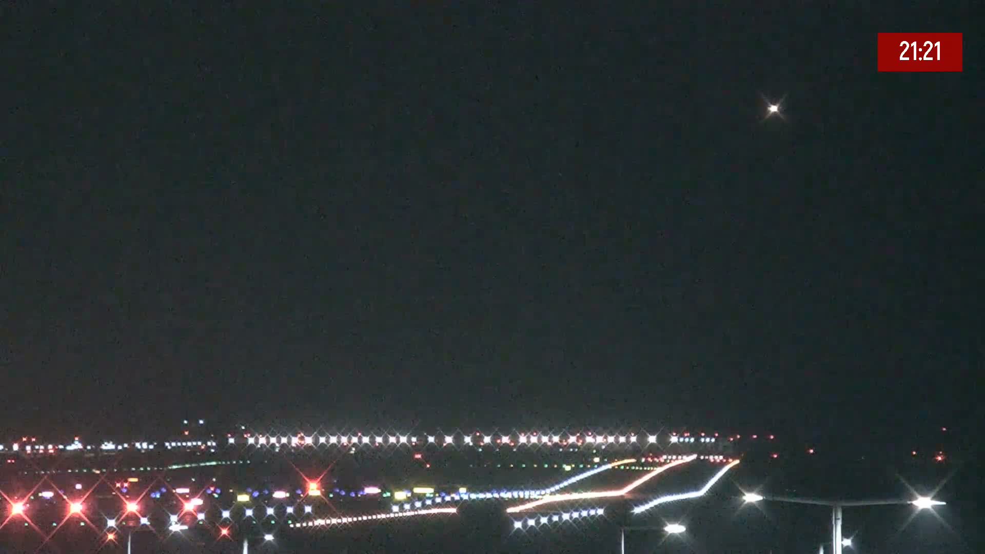 Prague Vaclav Havel Airport Radio & Live Cam - Ruzyne, Prague, Czechia