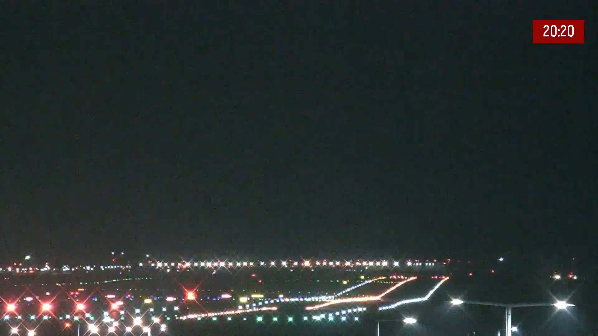 Prague Vaclav Havel Airport Radio & Live Cam - Ruzyne, Prague, Czechia