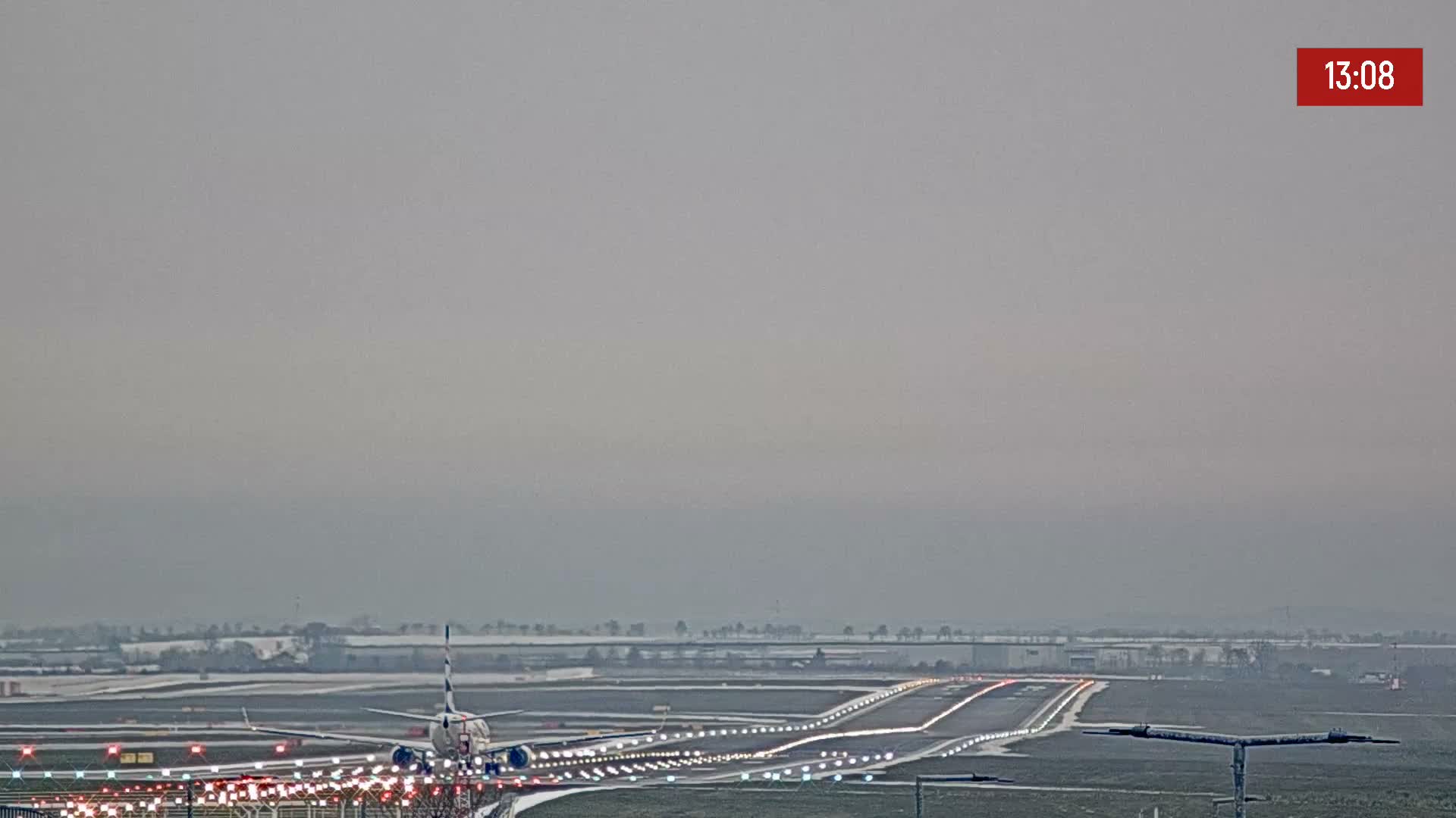 Prague Vaclav Havel Airport Radio & Live Cam - Ruzyne, Prague, Czechia