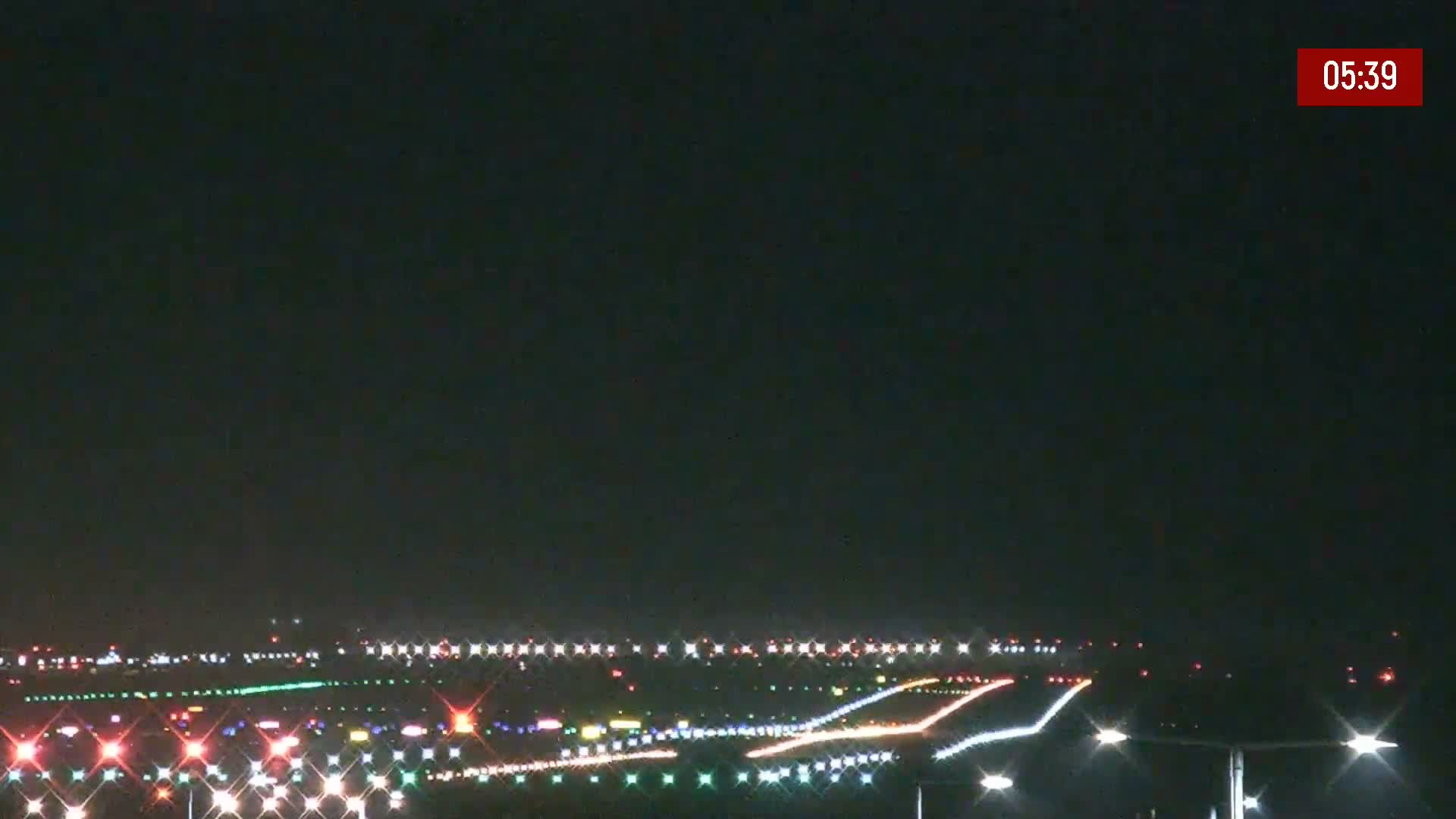 Prague Vaclav Havel Airport Radio & Live Cam - Ruzyne, Prague, Czechia