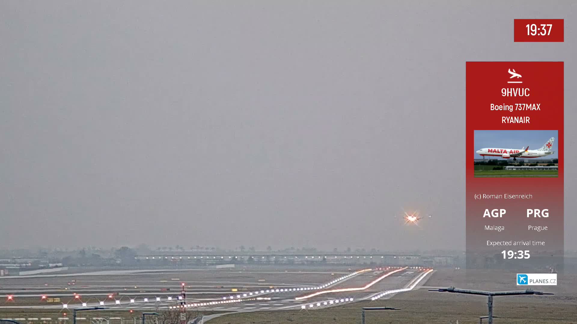 Prague Vaclav Havel Airport Radio & Live Cam - Ruzyne, Prague, Czechia