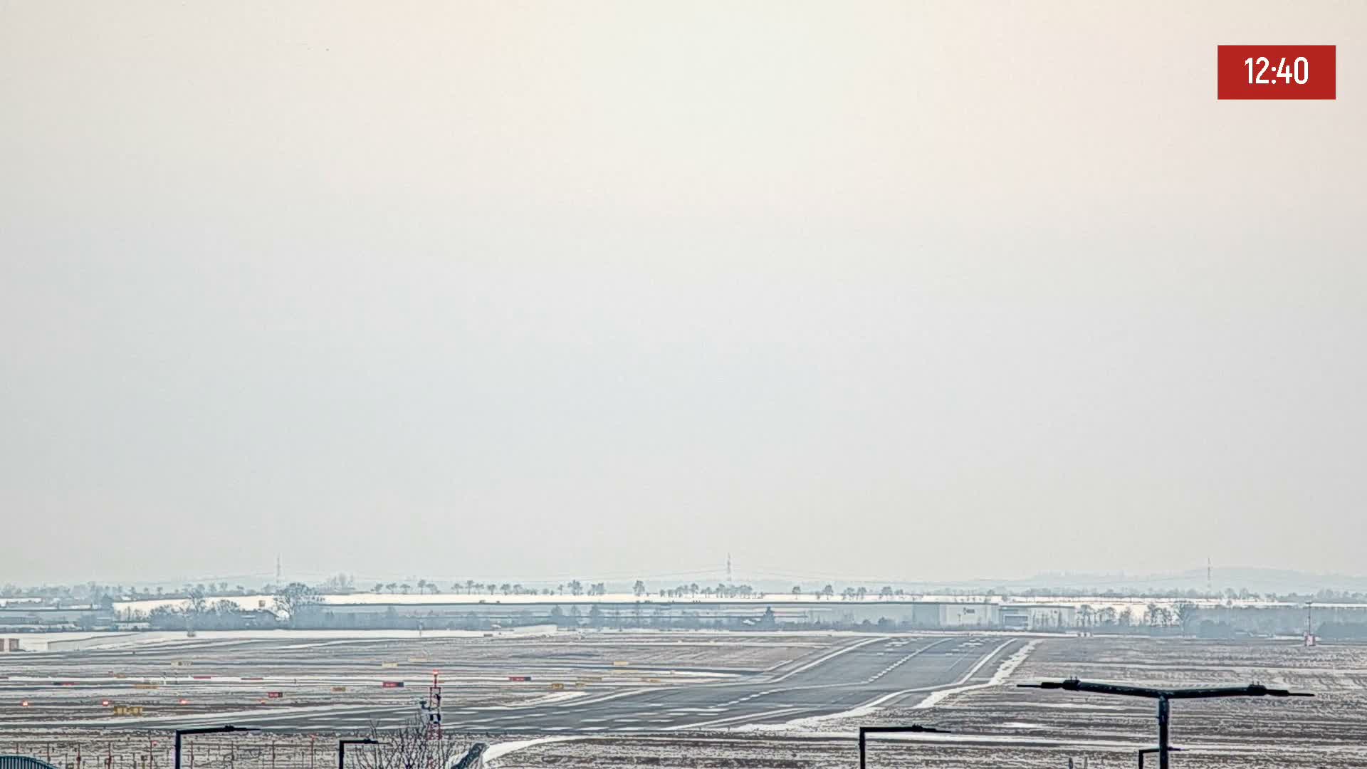 Prague Vaclav Havel Airport Radio & Live Cam - Ruzyne, Prague, Czechia