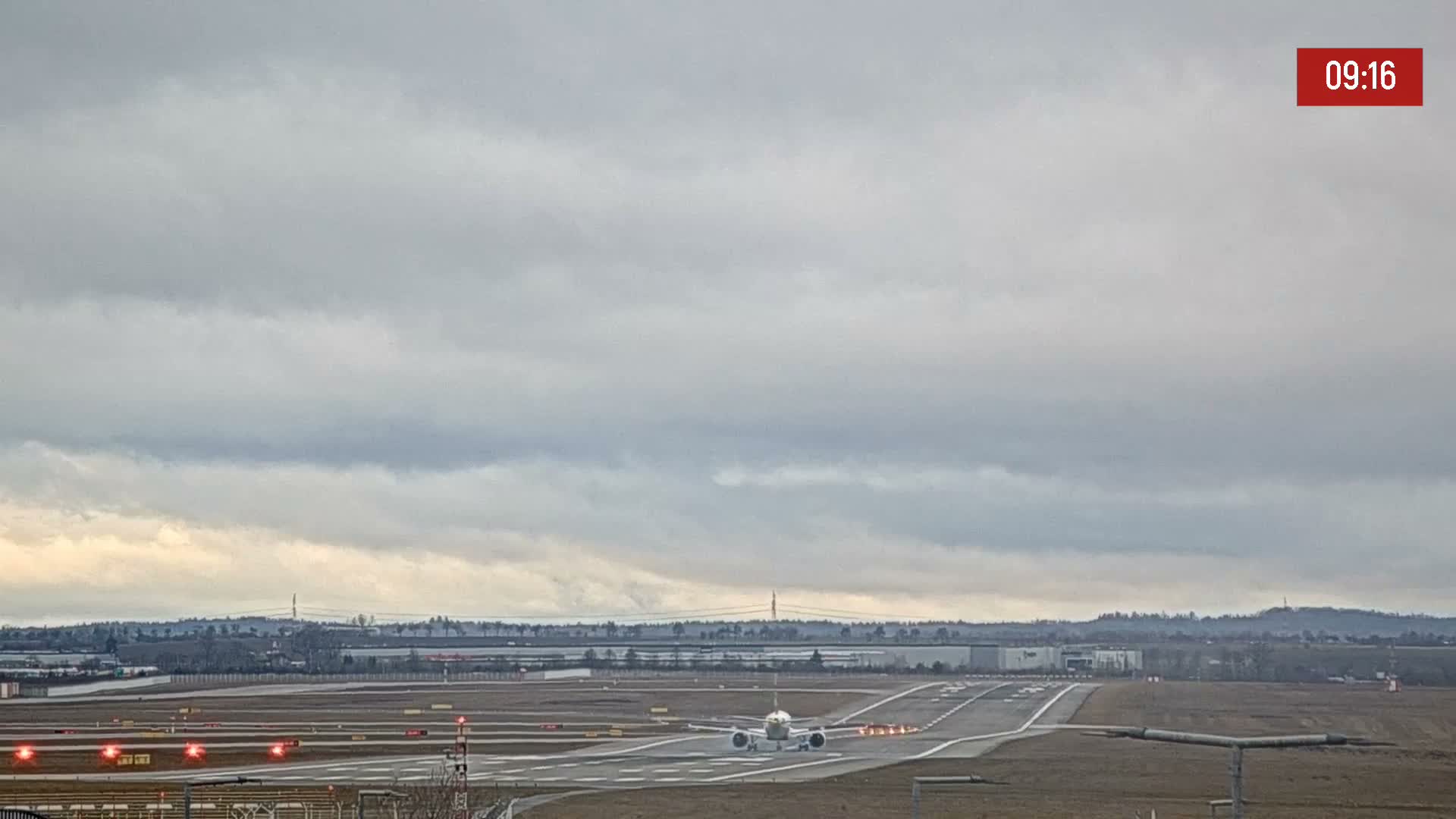 Prague Vaclav Havel Airport Radio & Live Cam - Ruzyne, Prague, Czechia