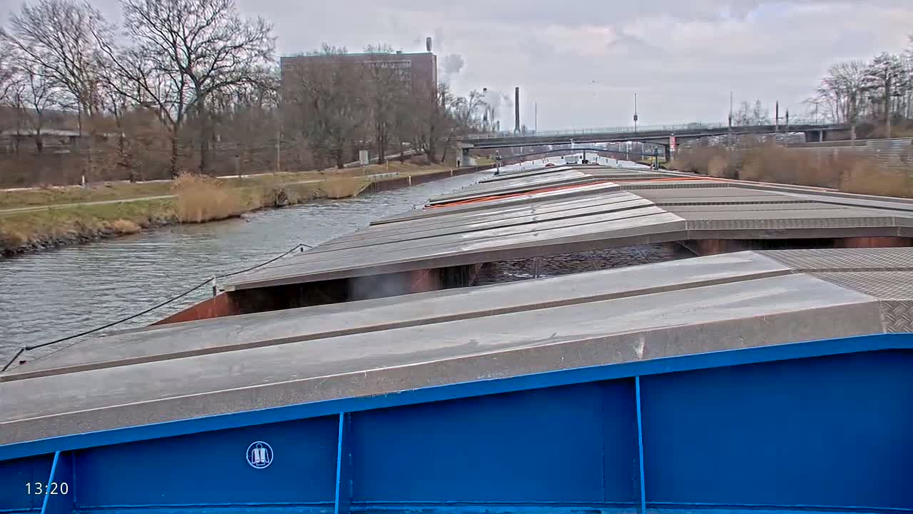 Elbe River Seaway between Hamburg-Decin  with RIO Boat Trip Live Cam - Decin, Usti nad Labem, Czechia