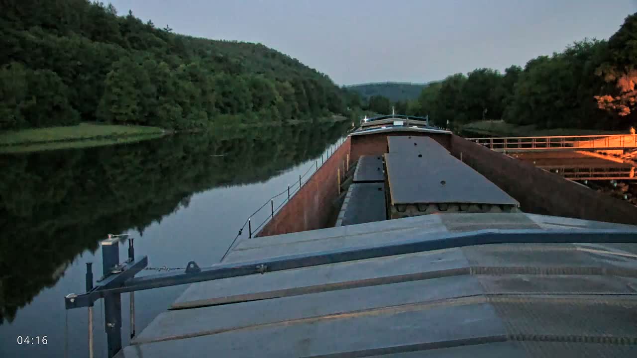 Elbe River Seaway between Hamburg-Decin  with RIO Boat Trip Live Cam - Decin, Usti nad Labem, Czechia