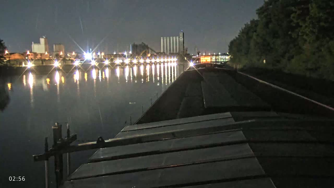 Elbe River Seaway between Hamburg-Decin  with RIO Boat Trip Live Cam - Decin, Usti nad Labem, Czechia
