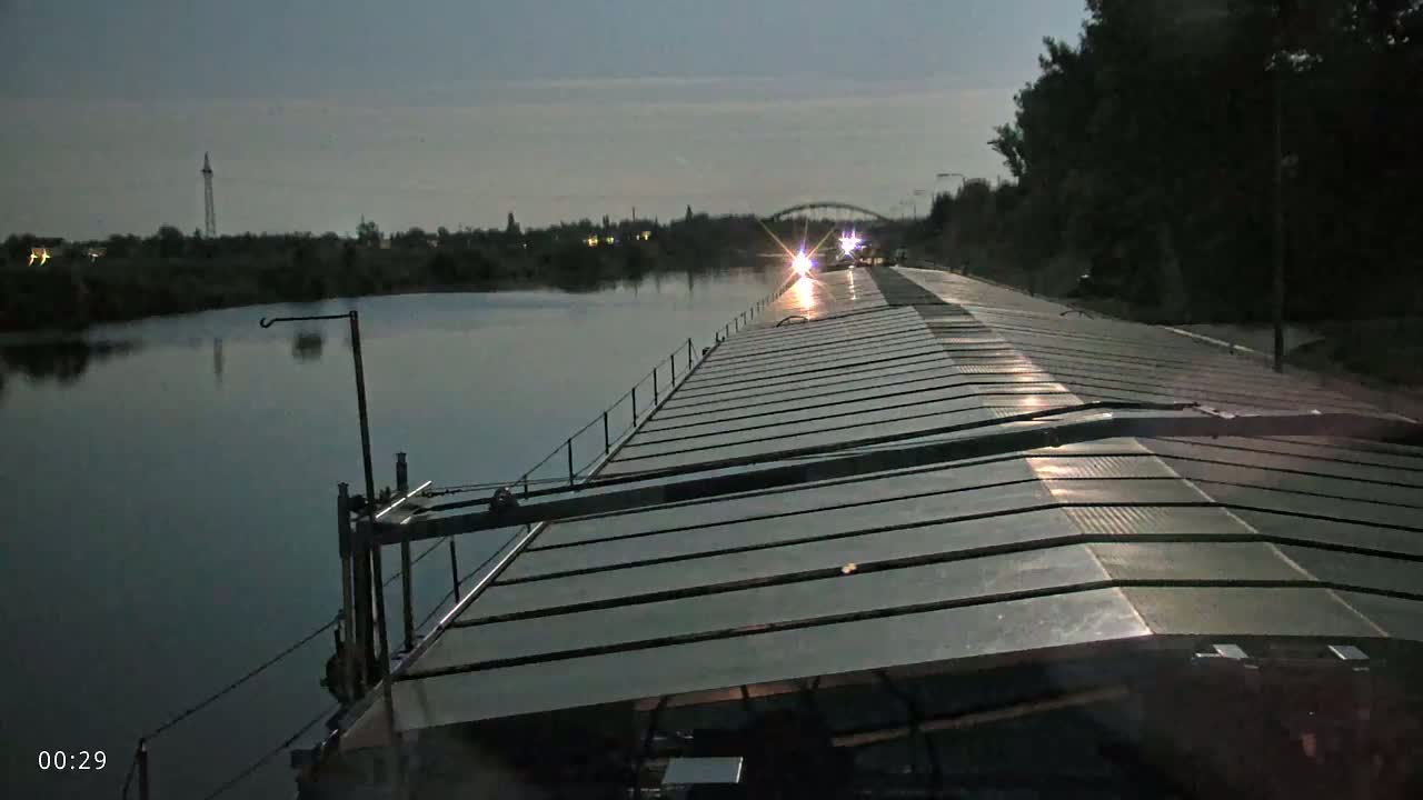 Elbe River Seaway between Hamburg-Decin  with RIO Boat Trip Live Cam - Decin, Usti nad Labem, Czechia