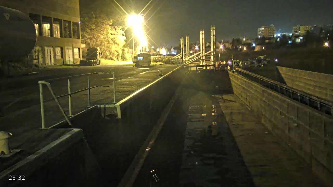 Elbe River Seaway between Hamburg-Decin  with RIO Boat Trip Live Cam - Decin, Usti nad Labem, Czechia