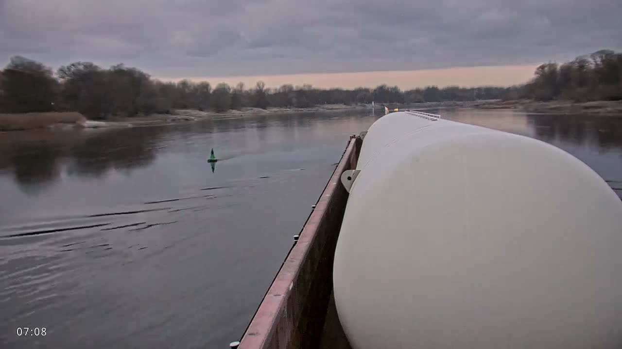 Elbe River Seaway between Hamburg-Decin  with RIO Boat Trip Live Cam - Decin, Usti nad Labem, Czechia