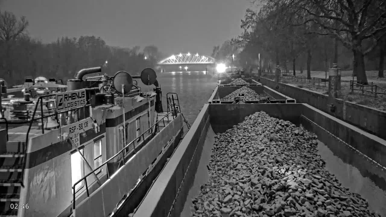 Elbe River Seaway between Hamburg-Decin  with RIO Boat Trip Live Cam - Decin, Usti nad Labem, Czechia