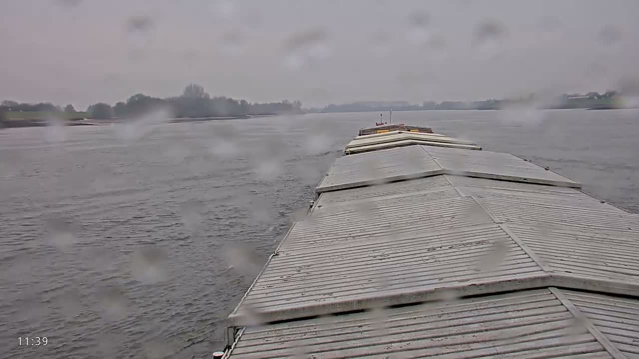 Elbe River Seaway between Hamburg-Decin  with RIO Boat Trip Live Cam - Decin, Usti nad Labem, Czechia