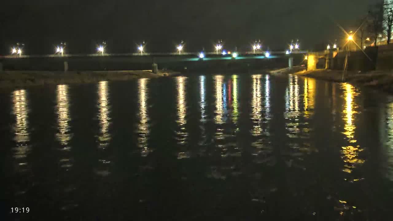 Elbe River Seaway between Hamburg-Decin  with RIO Boat Trip Live Cam - Decin, Usti nad Labem, Czechia