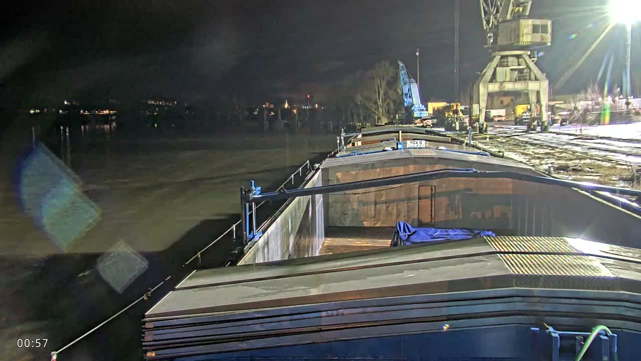 Elbe River Seaway between Hamburg-Decin  with RIO Boat Trip Live Cam - Decin, Usti nad Labem, Czechia