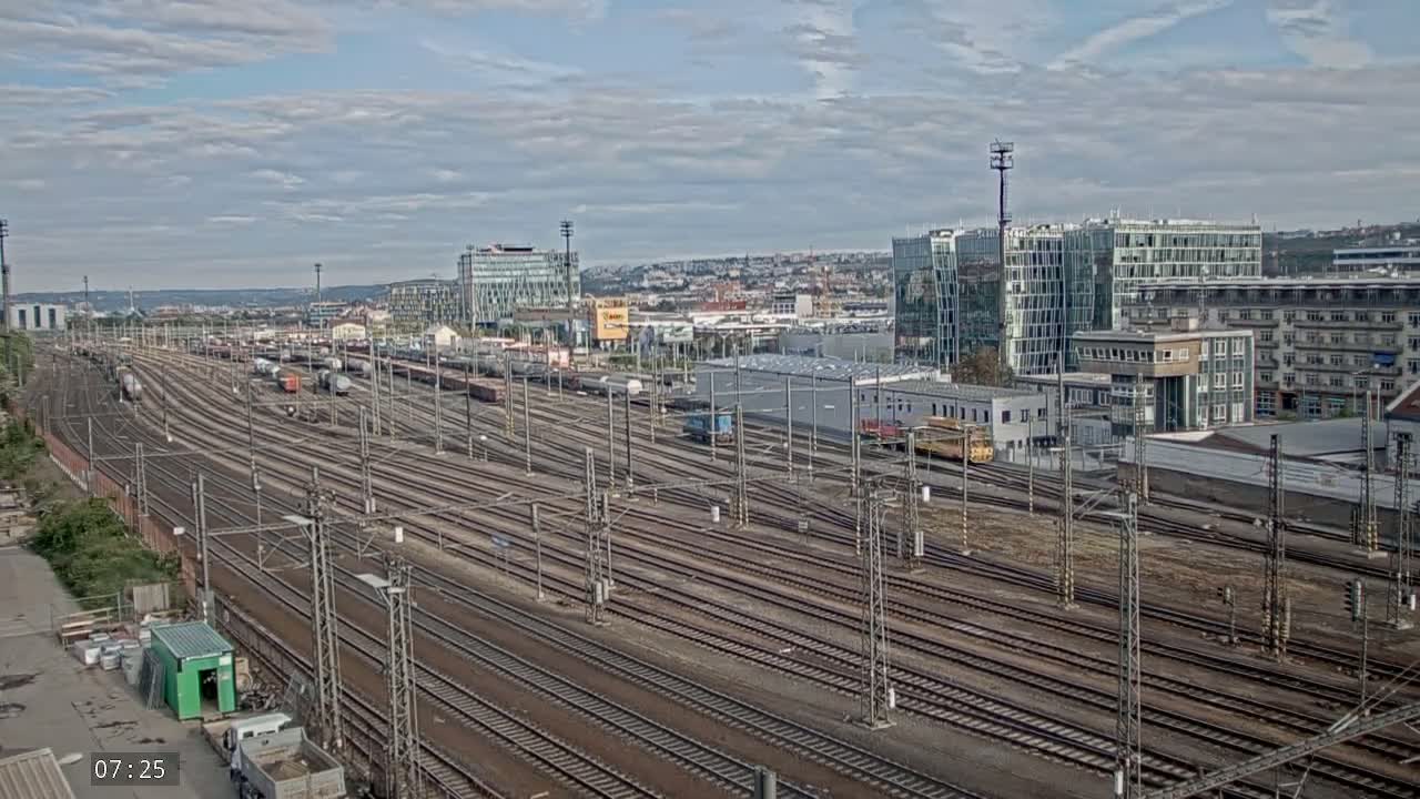 Liben Train Station & City View Live Cam - Liben, Prague, Czechia