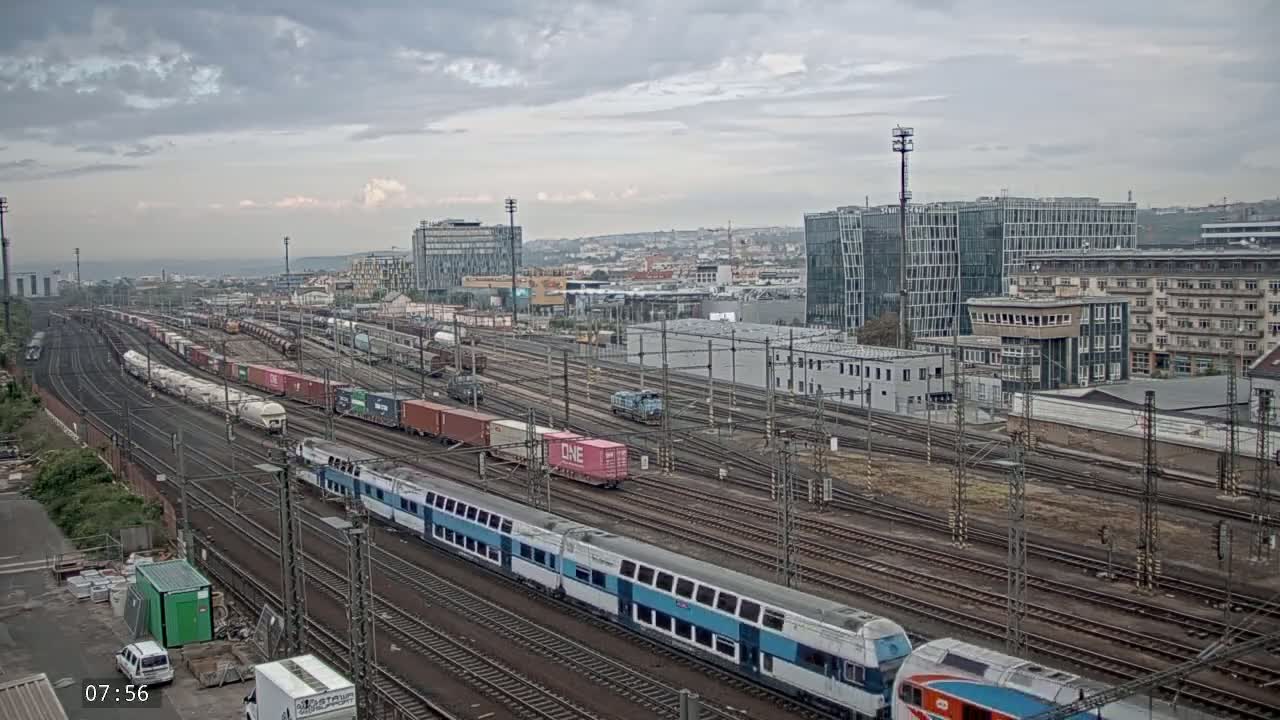 Liben Train Station & City View Live Cam - Liben, Prague, Czechia