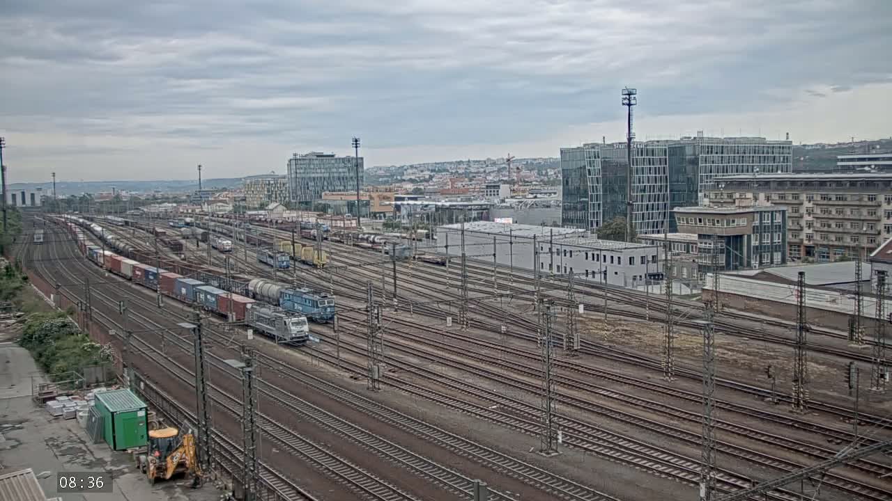 Liben Train Station & City View Live Cam - Liben, Prague, Czechia