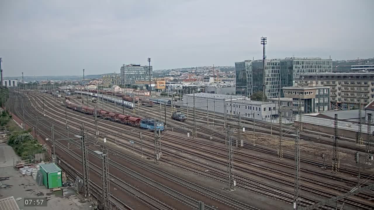 Liben Train Station & City View Live Cam - Liben, Prague, Czechia
