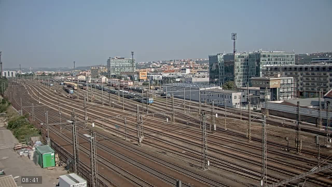 Liben Train Station & City View Live Cam - Liben, Prague, Czechia