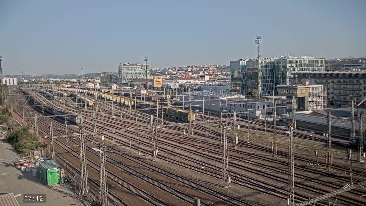 Liben Train Station & City View Live Cam - Liben, Prague, Czechia