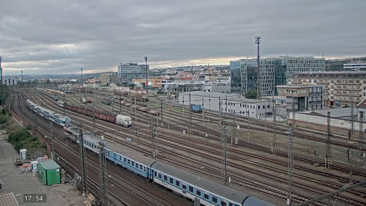 Liben Train Station & City View Live Cam - Liben, Prague, Czechia
