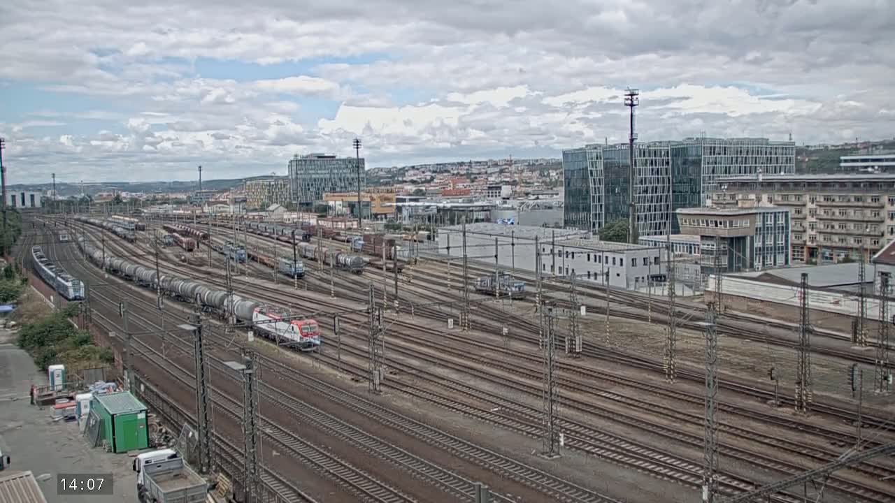 Liben Train Station & City View Live Cam - Liben, Prague, Czechia
