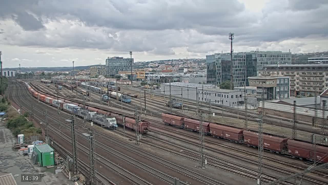 Liben Train Station & City View Live Cam - Liben, Prague, Czechia