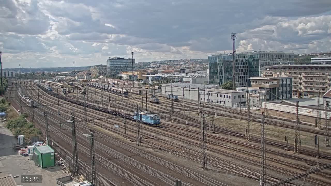 Liben Train Station & City View Live Cam - Liben, Prague, Czechia