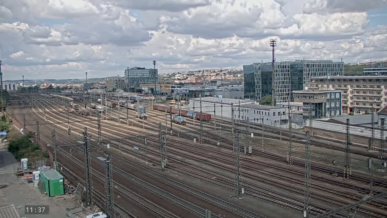 Liben Train Station & City View Live Cam - Liben, Prague, Czechia
