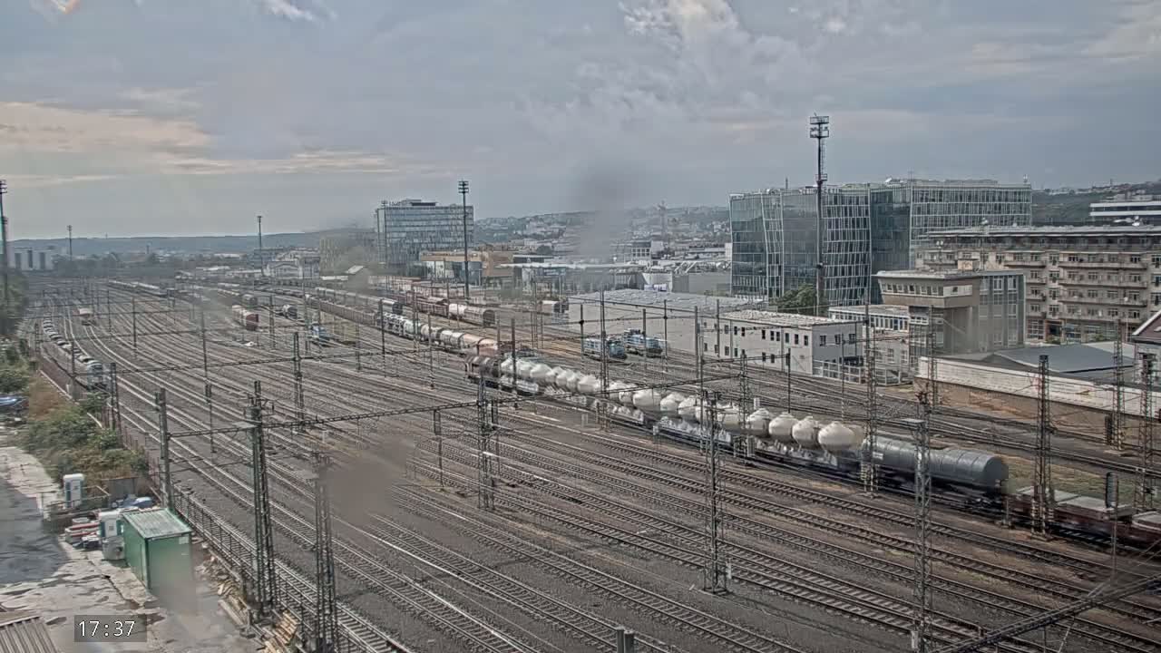 Liben Train Station & City View Live Cam - Liben, Prague, Czechia