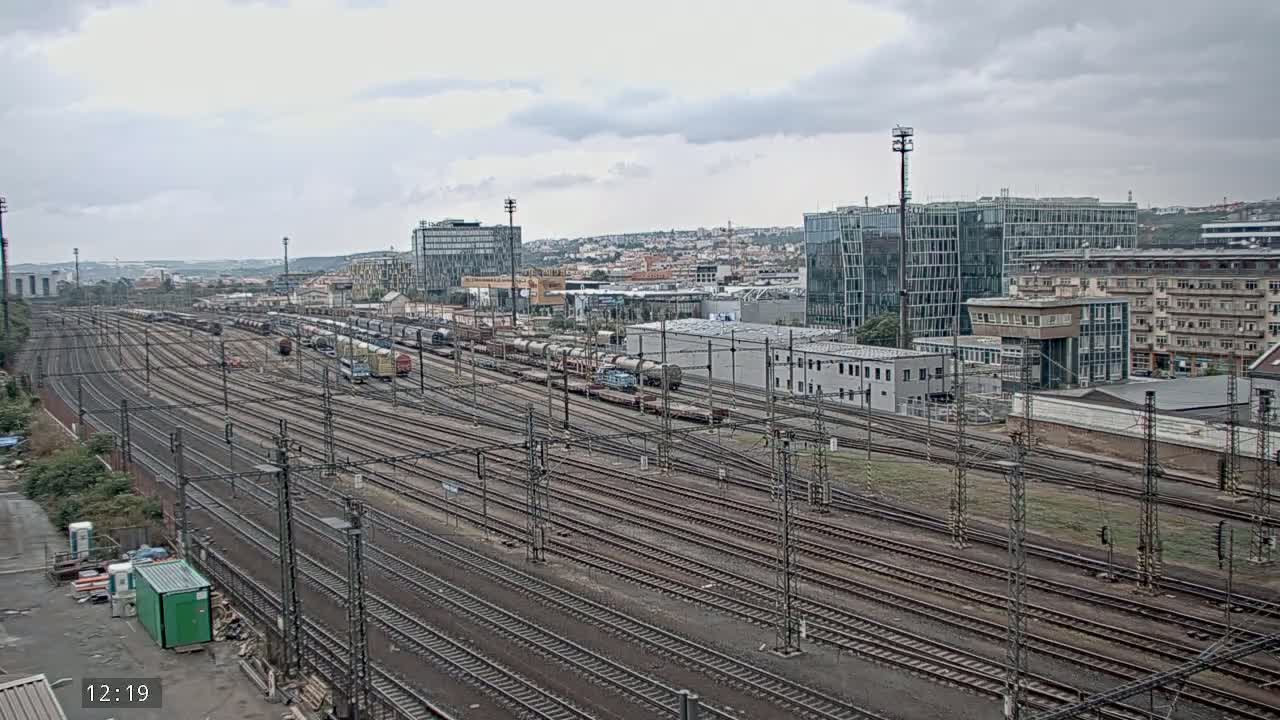 Liben Train Station & City View Live Cam - Liben, Prague, Czechia
