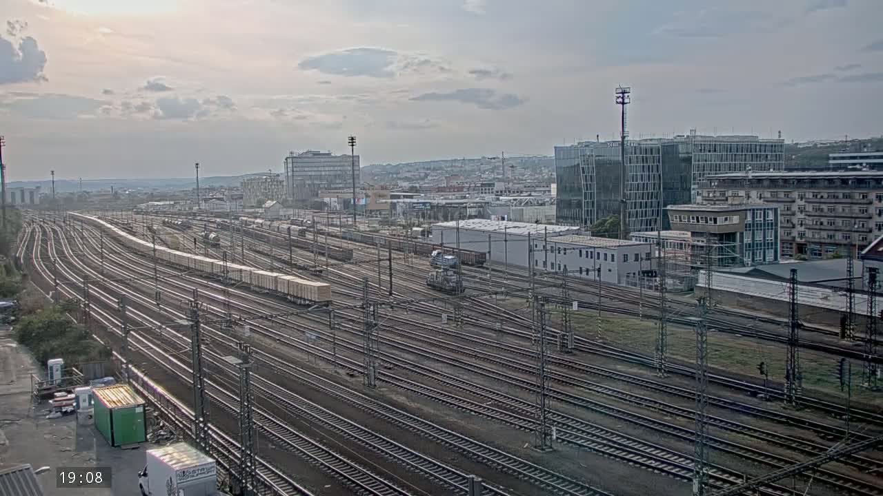 Liben Train Station & City View Live Cam - Liben, Prague, Czechia