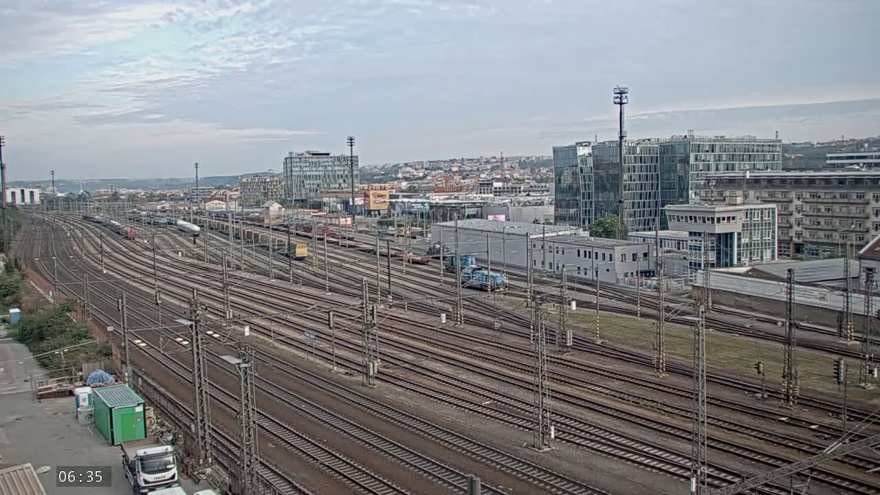 Liben Train Station & City View Live Cam - Liben, Prague, Czechia