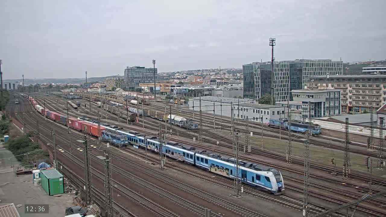 Liben Train Station & City View Live Cam - Liben, Prague, Czechia