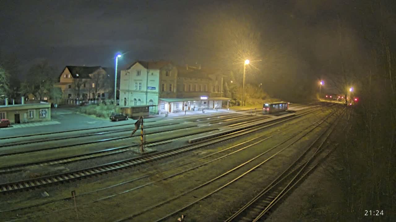Luzna u Rakovnika Train Station Live Cam - Rakovnik, Central Bohemian, Czechia