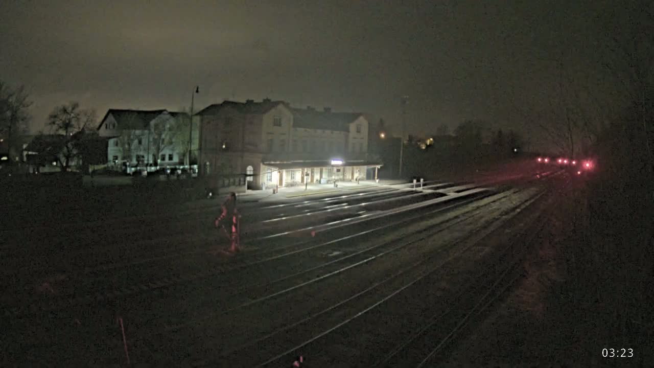 Luzna u Rakovnika Train Station Live Cam - Rakovnik, Central Bohemian, Czechia