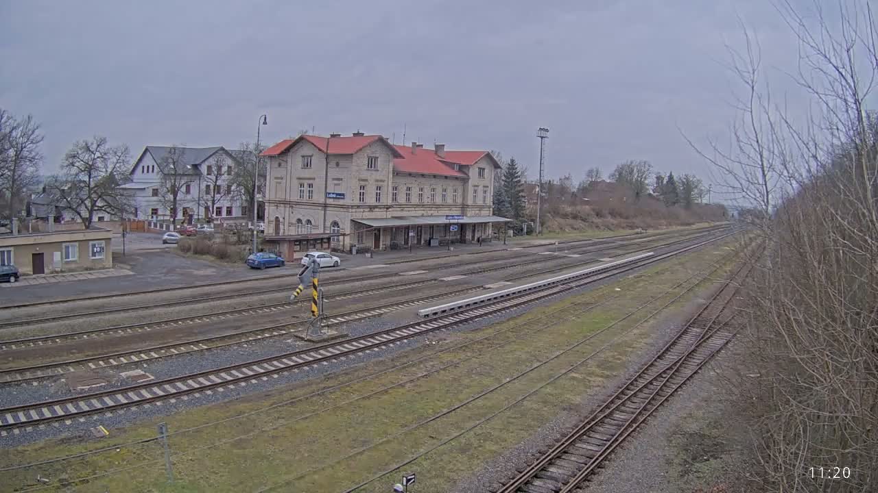 Luzna u Rakovnika Train Station Live Cam - Rakovnik, Central Bohemian, Czechia