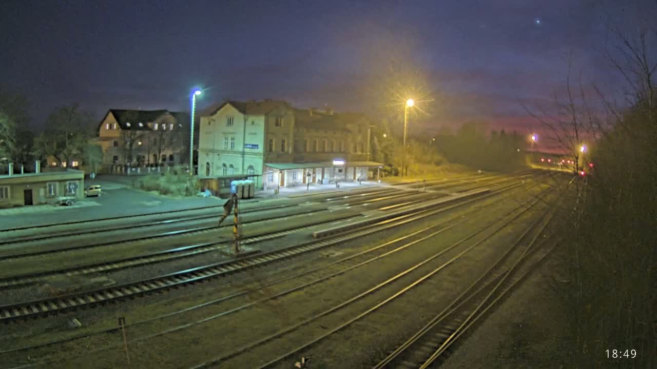 Luzna u Rakovnika Train Station Live Cam - Rakovnik, Central Bohemian, Czechia