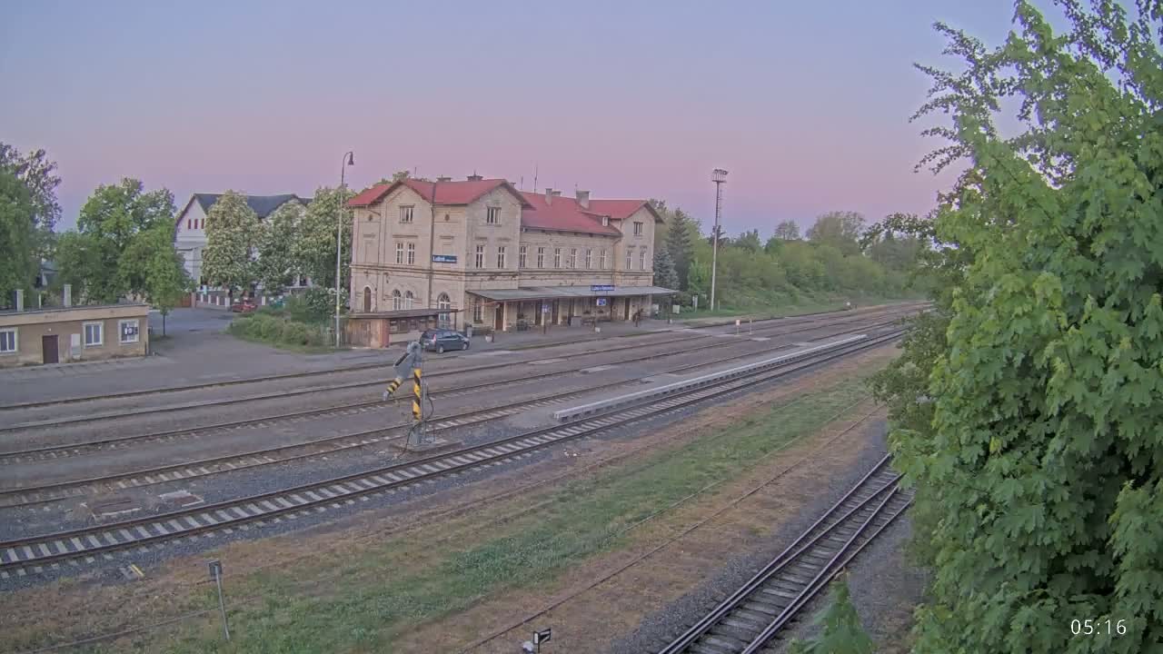 Luzna u Rakovnika Train Station Live Cam - Rakovnik, Central Bohemian, Czechia