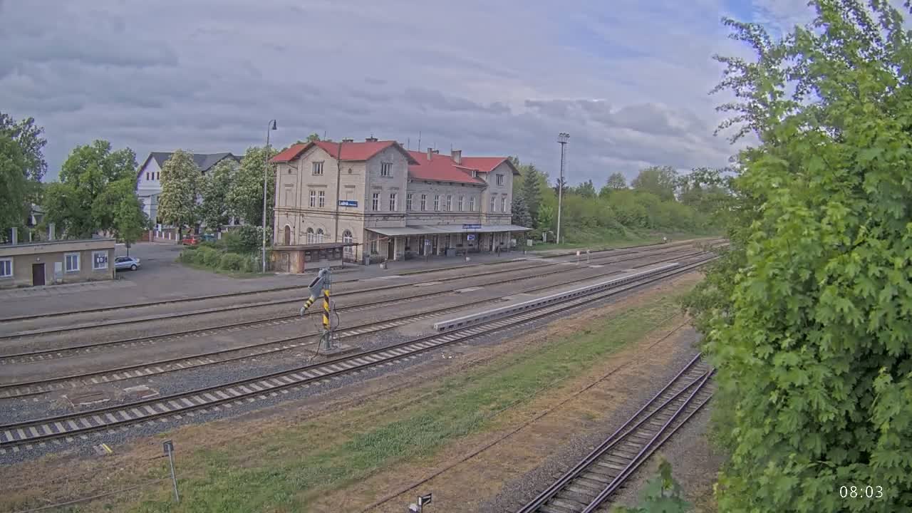 Luzna u Rakovnika Train Station Live Cam - Rakovnik, Central Bohemian, Czechia