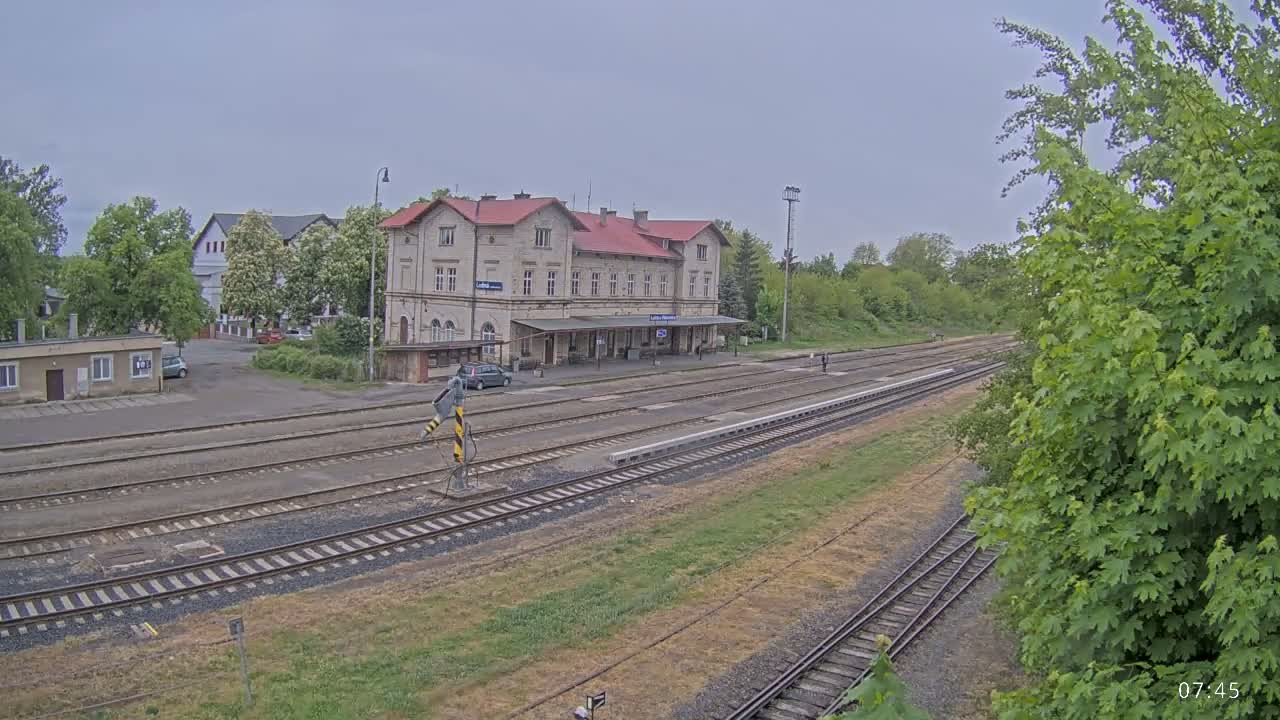 Luzna u Rakovnika Train Station Live Cam - Rakovnik, Central Bohemian, Czechia
