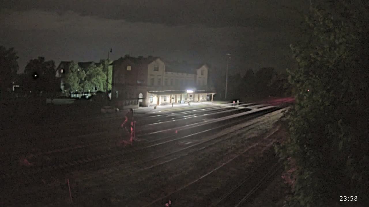 Luzna u Rakovnika Train Station Live Cam - Rakovnik, Central Bohemian, Czechia