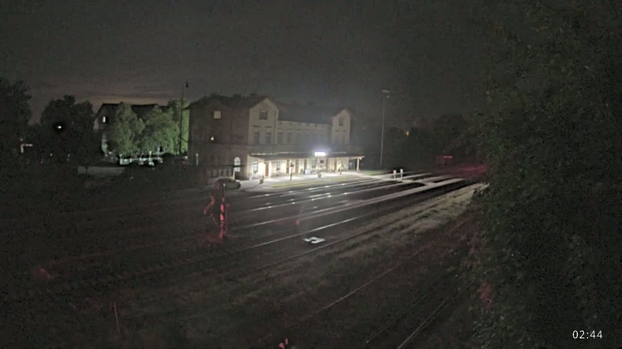 Luzna u Rakovnika Train Station Live Cam - Rakovnik, Central Bohemian, Czechia